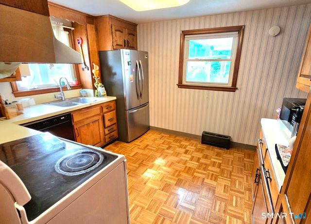 66 Saint Augustine Street, West Hartford, CT 06110