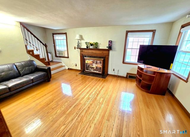 66 Saint Augustine Street, West Hartford, CT 06110