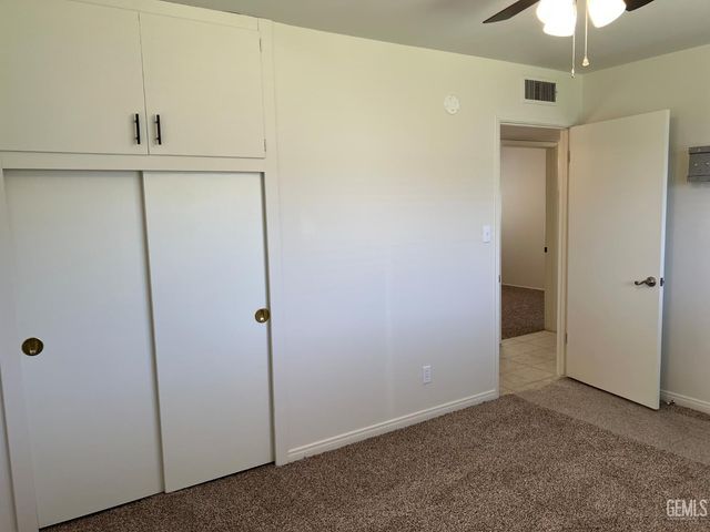 912 Monna Avenue, Bakersfield, CA 93308