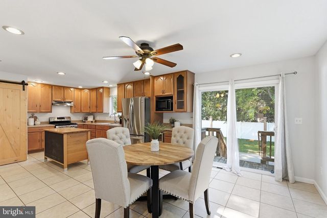 2501 DEWITT AVE, Alexandria, VA 22301