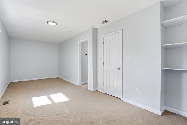 2501 DEWITT AVE, Alexandria, VA 22301