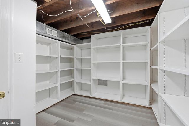 2501 DEWITT AVE, Alexandria, VA 22301
