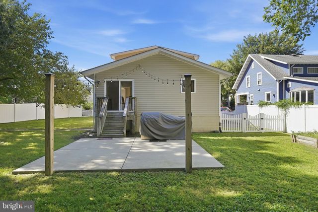 2501 DEWITT AVE, Alexandria, VA 22301