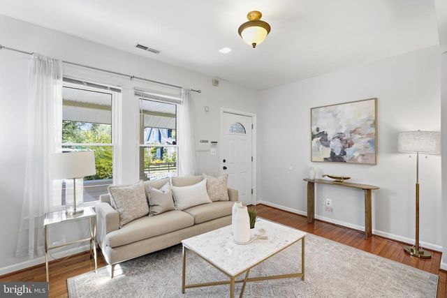 2501 DEWITT AVE, Alexandria, VA 22301