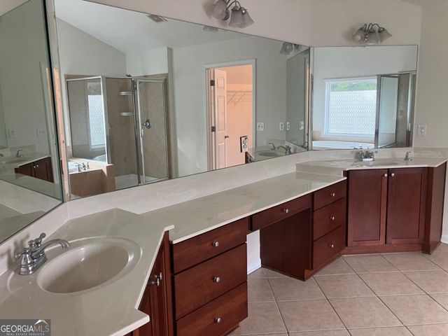122 Wolf Tail Court SW, Atlanta, GA 30349
