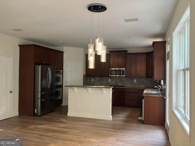 122 Wolf Tail Court SW, Atlanta, GA 30349