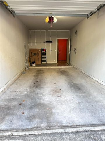 2804 Treble LN 922, Austin, TX 78704