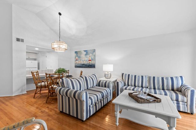 1334 Pelican Watch Villas, Seabrook Island, SC 29455