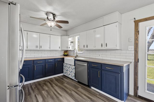 338 County Road 1120, Ravenna, TX 75476