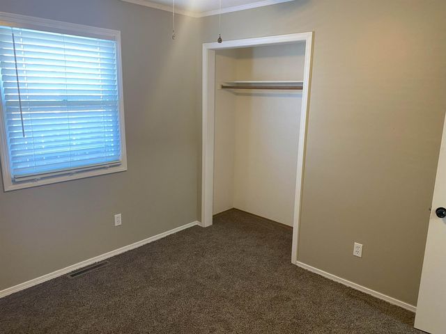 3216 S Walnut St, Wichita, KS 67217