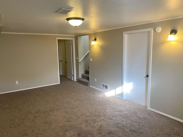 3216 S Walnut St, Wichita, KS 67217