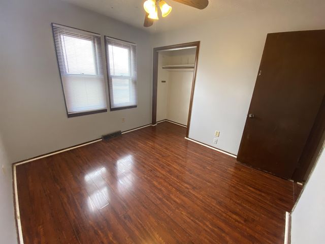 3216 S Walnut St, Wichita, KS 67217