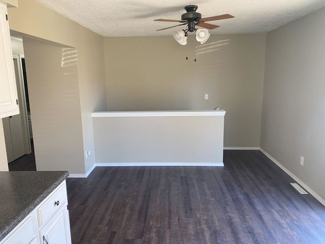 3216 S Walnut St, Wichita, KS 67217