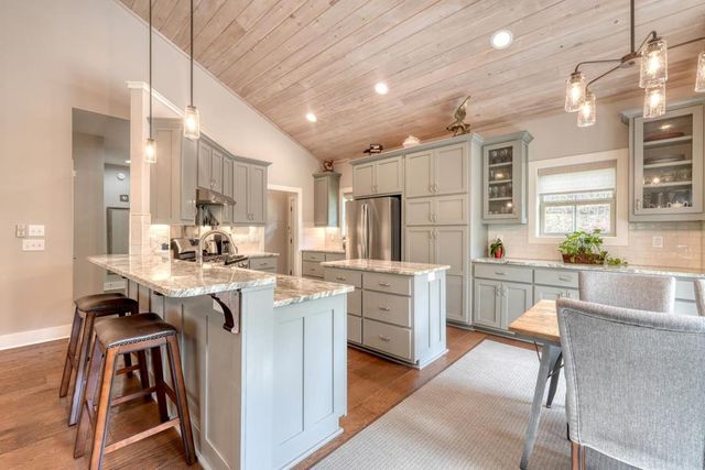 338 Meadow Brooke Drive, Young Harris, GA 30582