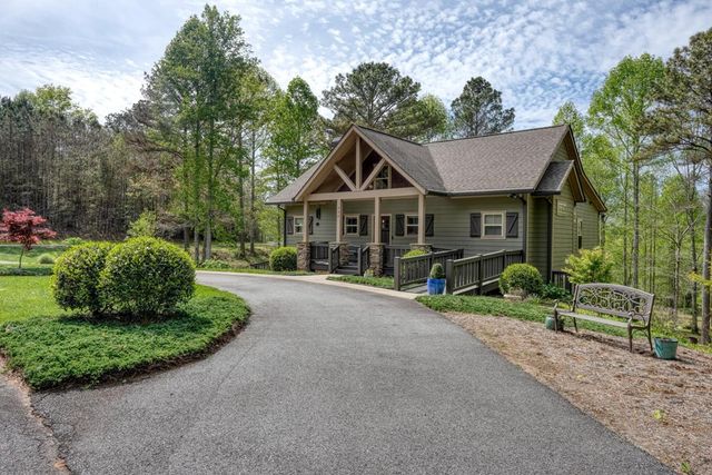 338 Meadow Brooke Drive, Young Harris, GA 30582