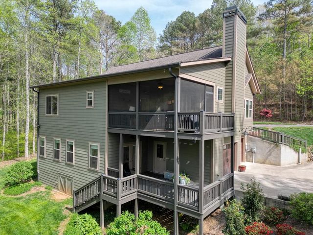 338 Meadow Brooke Drive, Young Harris, GA 30582