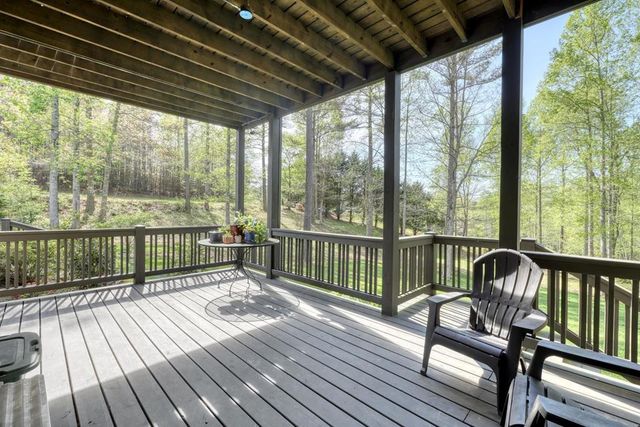 338 Meadow Brooke Drive, Young Harris, GA 30582