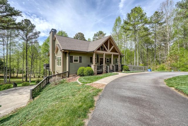 338 Meadow Brooke Drive, Young Harris, GA 30582