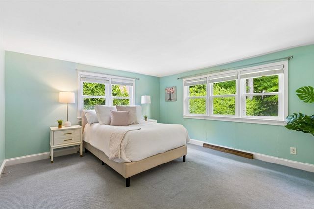 142 S Main St, Sharon, MA 02067