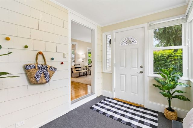 142 S Main St, Sharon, MA 02067