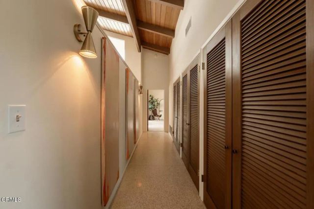 207 Highlawn Place, Altadena, CA 91001
