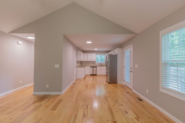 420 Old Babb Rd, Rocky Face, GA 30740