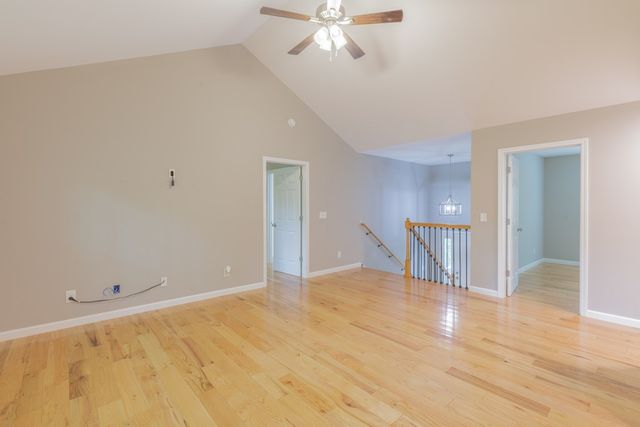 420 Old Babb Rd, Rocky Face, GA 30740