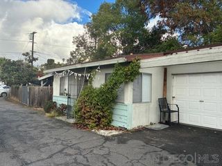 543 545 Kleaveland Pl, Vista, CA 92084