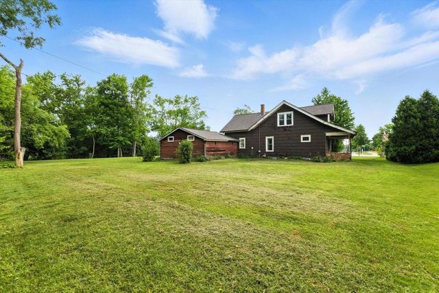 9605 S Burrell STREET, Oak Creek, WI 53154