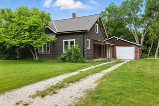 9605 S Burrell STREET, Oak Creek, WI 53154