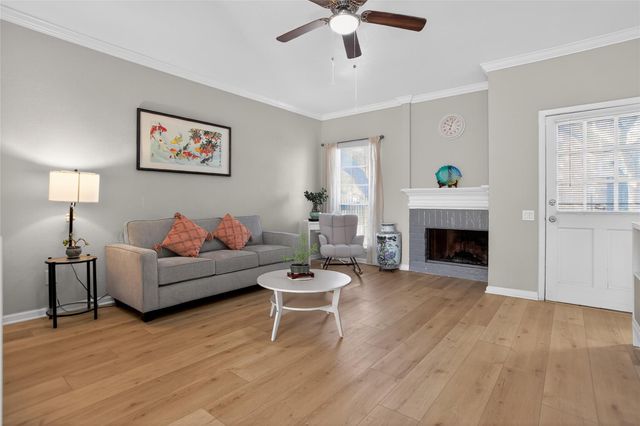 11710 Southlake Drive 15, Houston, TX 77077