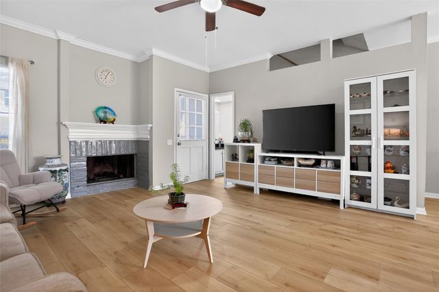 11710 Southlake Drive 15, Houston, TX 77077