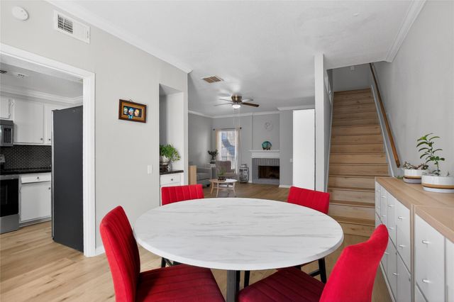 11710 Southlake Drive 15, Houston, TX 77077