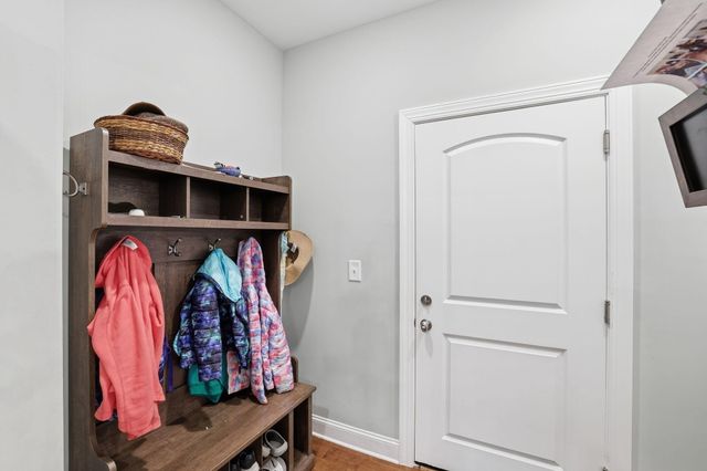 3764 Inlet Loop, Chattanooga, TN 37416