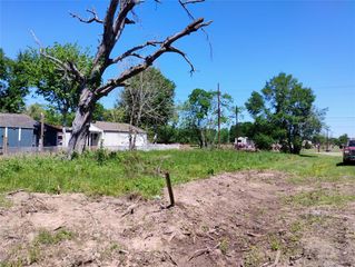 3703 1st Street, Brookshire, TX 77423