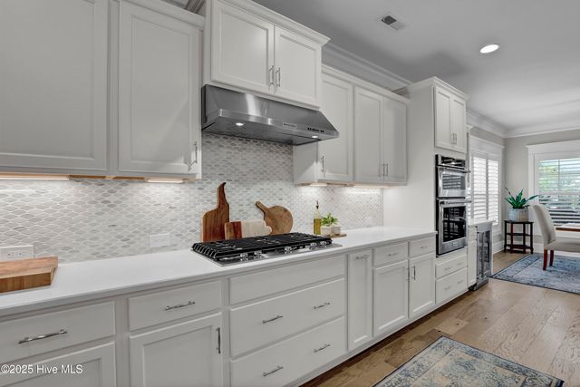 30 Knots Bend Drive, Hampstead, NC 28443