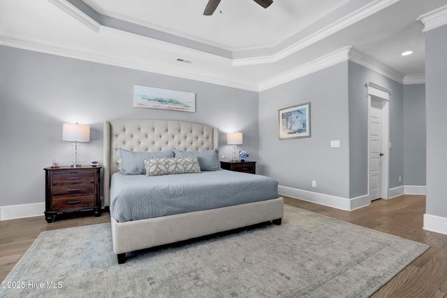 30 Knots Bend Drive, Hampstead, NC 28443