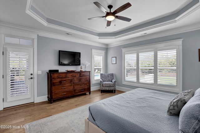 30 Knots Bend Drive, Hampstead, NC 28443