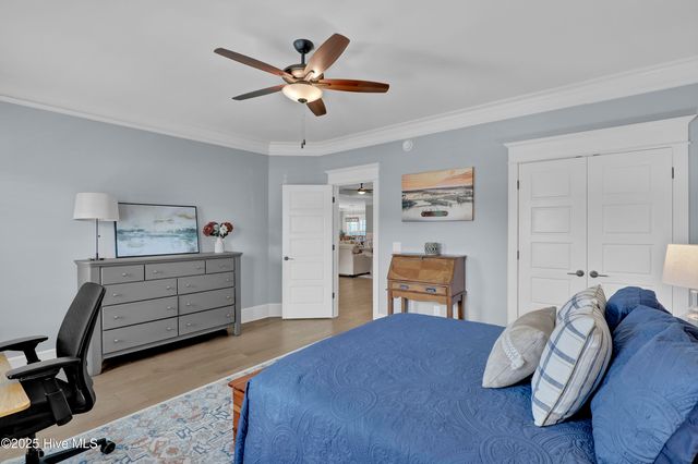 30 Knots Bend Drive, Hampstead, NC 28443