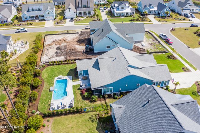 30 Knots Bend Drive, Hampstead, NC 28443