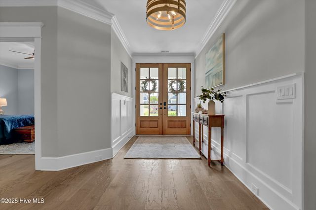 30 Knots Bend Drive, Hampstead, NC 28443