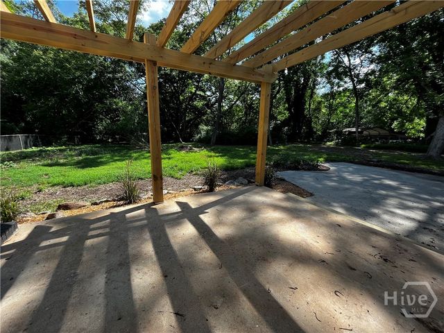 1066 College Station Road, Athens, GA 30605