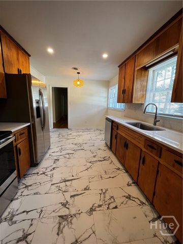 1066 College Station Road, Athens, GA 30605
