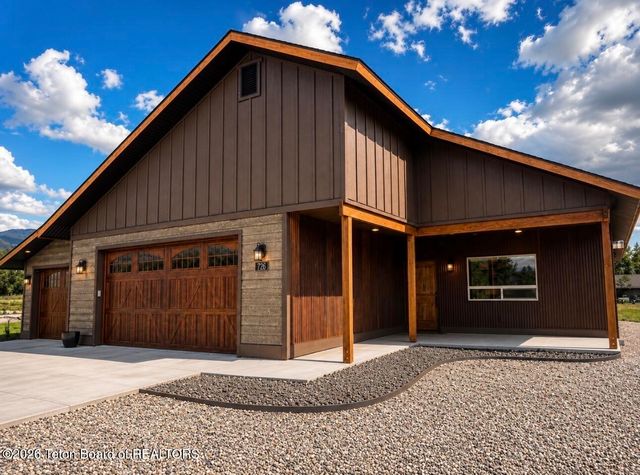 726 CEDAR SPRINGS Drive, Thayne, WY 83127 property photo