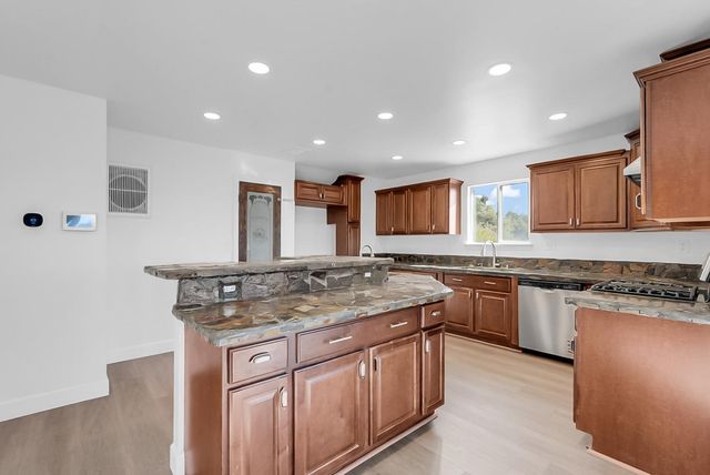 30450 Morgan Canyon Road, Prather, CA 93651
