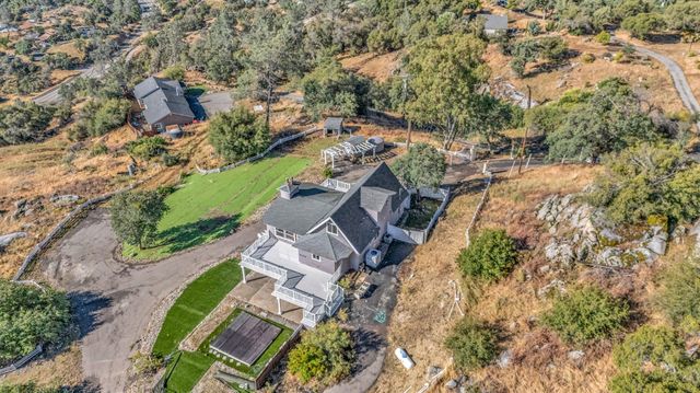 30450 Morgan Canyon Road, Prather, CA 93651