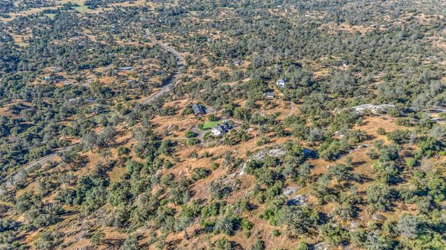 30450 Morgan Canyon Road, Prather, CA 93651