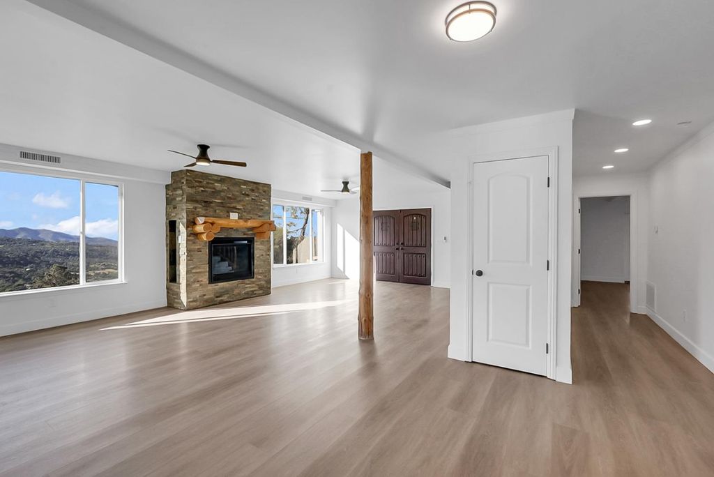 Image 12 of property listing at 30450 Morgan Canyon Road, Prather, CA 93651