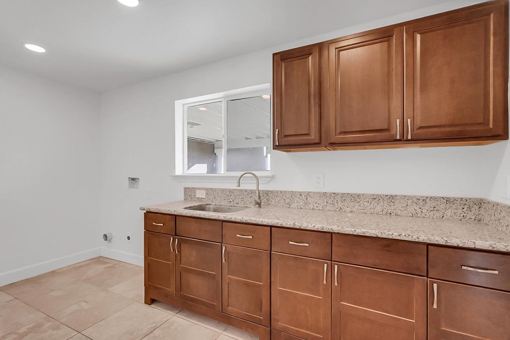 Image 13 of property listing at 30450 Morgan Canyon Road, Prather, CA 93651