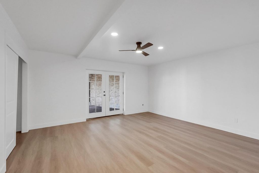 Image 17 of property listing at 30450 Morgan Canyon Road, Prather, CA 93651